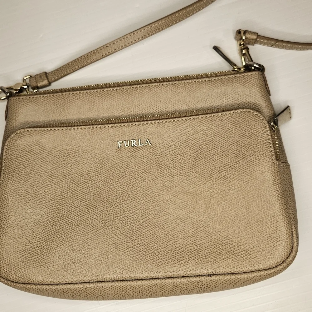Furla Cearm Leather Shoulder Bag 2-Way – Authentic Pre-Owned